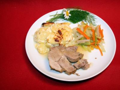 Rezept: Schweinehals mit Kartoffelgratin Schweinehals mit Kartoffelgratin - Rezept