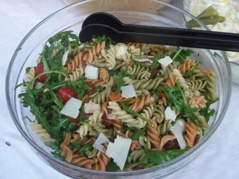 mediteraner Nudelsalat! - Rezept