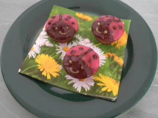 Rezepte für Kinder 15 : Marienkäfer - Rezept - Bild Nr. 2