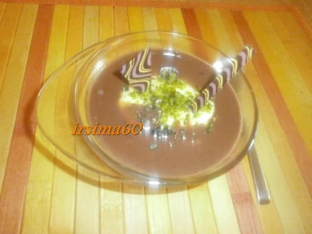 Pudding mit Marzipan und Nougat Soße - Rezept - Bild Nr. 2