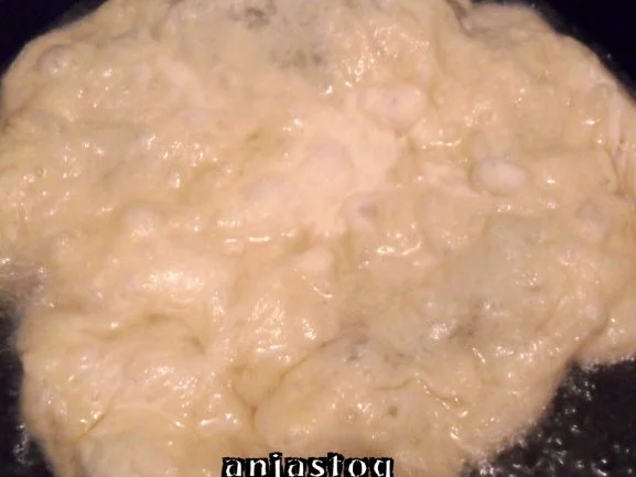 Langosch mit sauren Sahne und Käse - Rezept - Bild Nr. 3