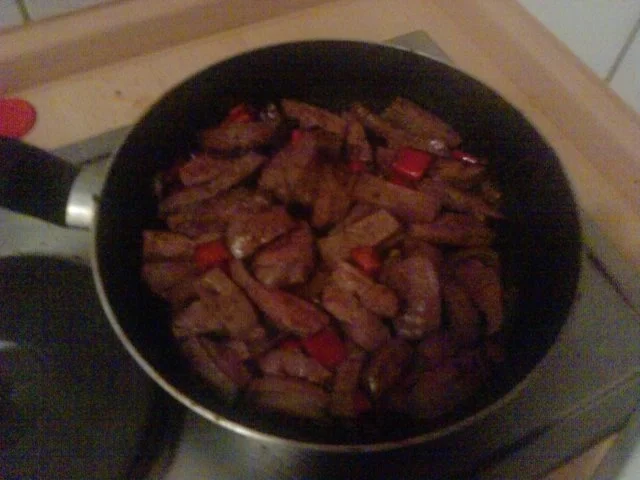 Rezept: Die Frisch - von - der - Leber - weg - Pfanne - oder - Heiße - Bunte - Asia - Leberpfanne Bild Nr. 8 Die Frisch - von - der - Leber - weg - Pfanne - oder - Heiße - Bunte - Asia - Leberpfanne - Rezept - Bild Nr. 8