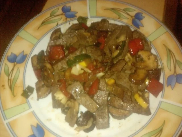 Rezept: Die Frisch - von - der - Leber - weg - Pfanne - oder - Heiße - Bunte - Asia - Leberpfanne Bild Nr. 9 Die Frisch - von - der - Leber - weg - Pfanne - oder - Heiße - Bunte - Asia - Leberpfanne - Rezept - Bild Nr. 9