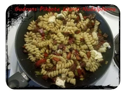 Nudeln: Pikante Wurst-Nudelpfanne - Rezept - Bild Nr. 10