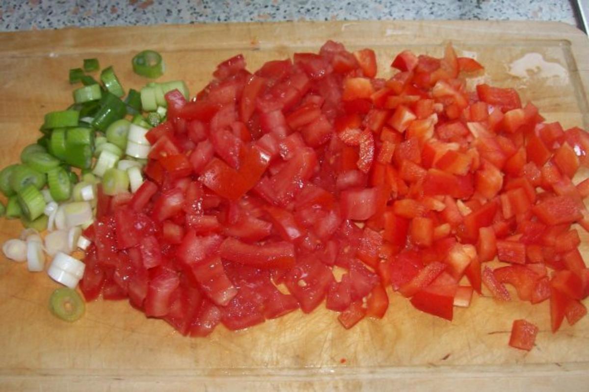 Thunfisch-Nudel-Auflauf mit mediterraner Feta-Tomaten-Creme - Rezept - Bild Nr. 2