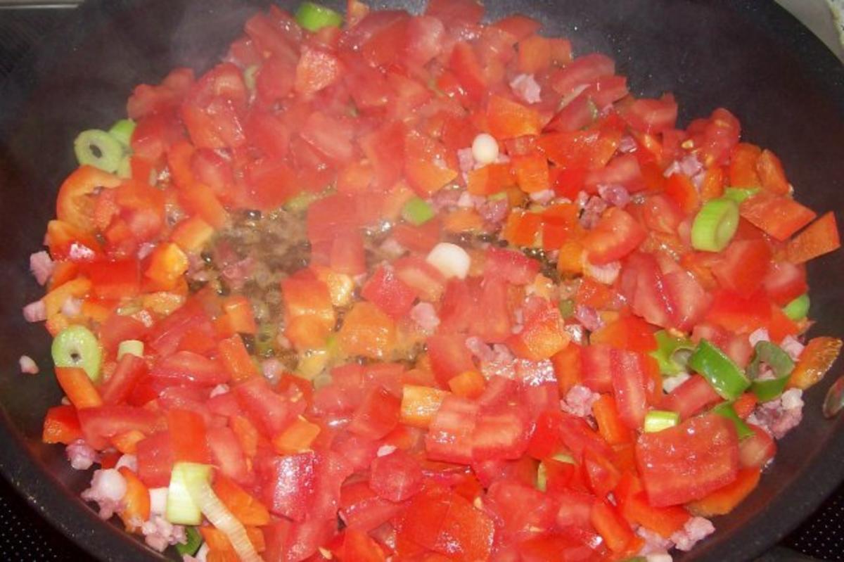 Thunfisch-Nudel-Auflauf mit mediterraner Feta-Tomaten-Creme - Rezept - Bild Nr. 4