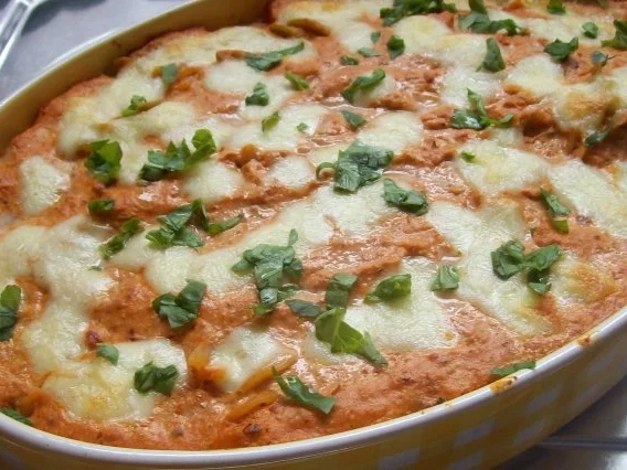 Thunfisch-Nudel-Auflauf mit mediterraner Feta-Tomaten-Creme - Rezept - Bild Nr. 9