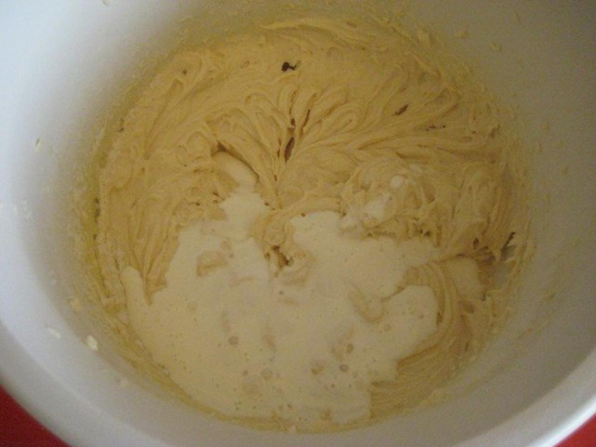 Versunkener Zwetschgenkuchen - Rezept - Bild Nr. 7