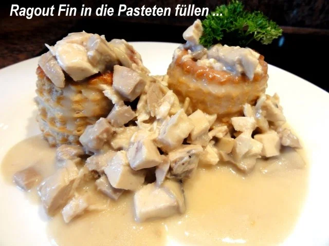 Rezept: Fleisch: RAGOUT FIN in Blätterteigpastete Bild Nr. 9 Fleisch: RAGOUT FIN in Blätterteigpastete - Rezept - Bild Nr. 9