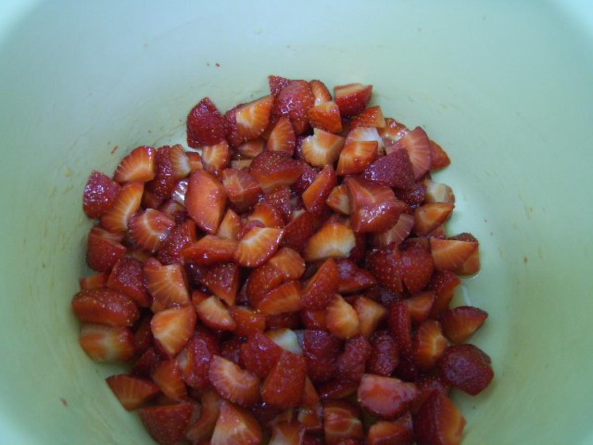 Erdbeer-Torte "Dianne" - Rezept - Bild Nr. 3