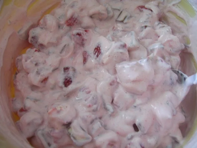 Rezept: Erdbeer-Torte "Dianne" Bild Nr. 5 Erdbeer-Torte "Dianne" - Rezept - Bild Nr. 5