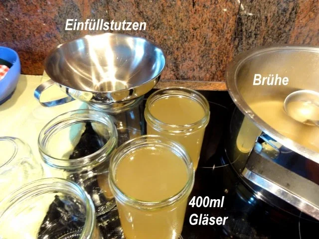 Rezept: Suppe: KALBS - / HAEHNCHENFOND Bild Nr. 5 Suppe: KALBS - / HAEHNCHENFOND - Rezept - Bild Nr. 5