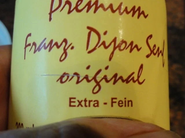 Rezept: Salatbar: FELDSALAT mit bunten Paprikawürfeln Bild Nr. 3 Salatbar: FELDSALAT mit bunten Paprikawürfeln - Rezept - Bild Nr. 3