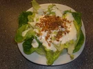 Romanasalat mit Kräuterquark Dressing - Rezept