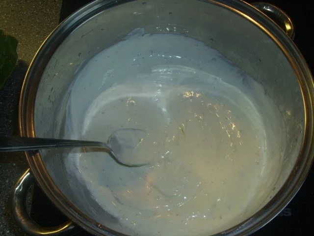 Romanasalat mit Kräuterquark Dressing - Rezept - Bild Nr. 3