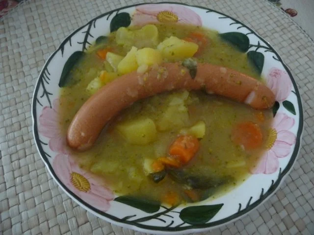 Rezept: Resteverwertung : ...und dann ist es ein köstlicher Eintopf Resteverwertung : ...und dann ist es ein köstlicher Eintopf - Rezept