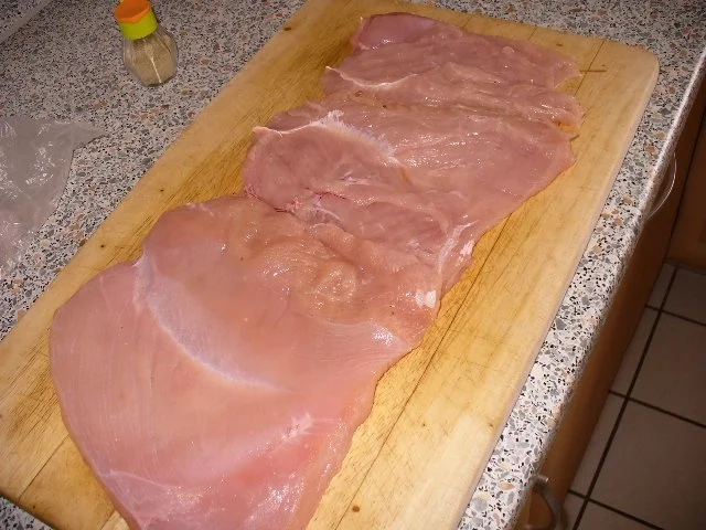 Rezept: Gefüllte Putenbrustroulade Bild Nr. 8 Gefüllte Putenbrustroulade - Rezept - Bild Nr. 8