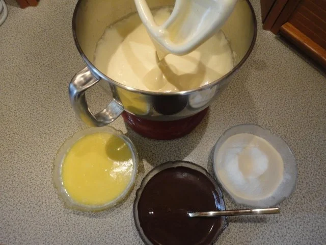 Schokolade - Küchlein mit Flüssigkern - Rezept - Bild Nr. 3