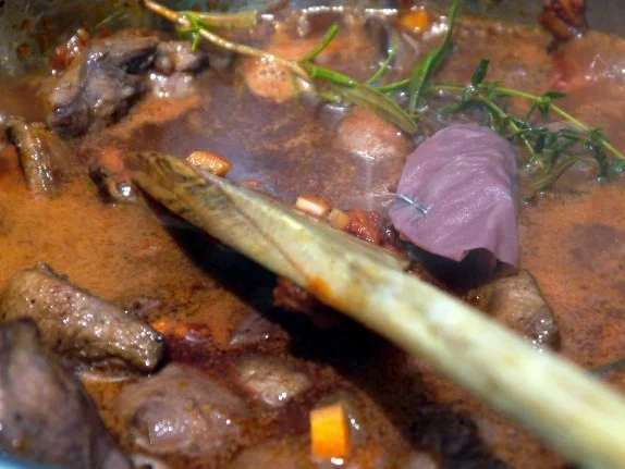 Rezept: Gulasch vom jungen Wildschwein Bild Nr. 14 Gulasch vom jungen Wildschwein - Rezept - Bild Nr. 14