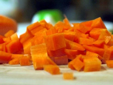 Rezept: Gulasch vom jungen Wildschwein Bild Nr. 7 Gulasch vom jungen Wildschwein - Rezept - Bild Nr. 7