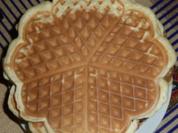Waffeln mit Vanillesoße - Rezept