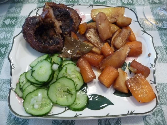 Rind : Beinscheibe mal anders...mal aus der Röhre...mit Gemüse - Rezept