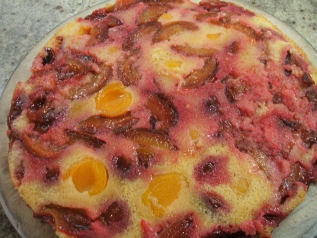 Backen: Gestürzter Pflaumen-Aprikosen-Kuchen mit Sahne - Rezept - Bild Nr. 10