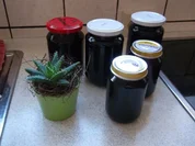 Rezept: Holunderbeer-Apfelgelee Holunderbeer-Apfelgelee - Rezept