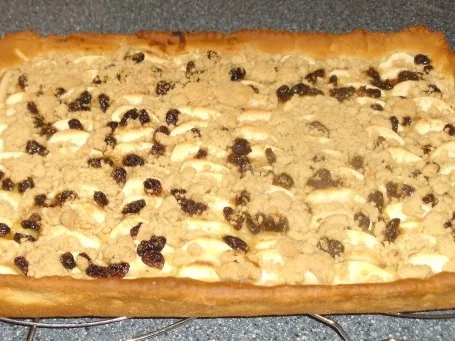 Apfel-Streuselkuchen mit Pudding - Rezept