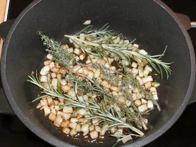 Rezept: Fleisch: Rinderbauch / Schemmrippe, geschmort Bild Nr. 6 Fleisch: Rinderbauch / Schemmrippe, geschmort - Rezept - Bild Nr. 6