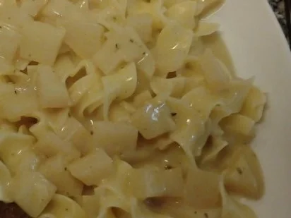 Nudeln an Kohlrabisauce - Rezept