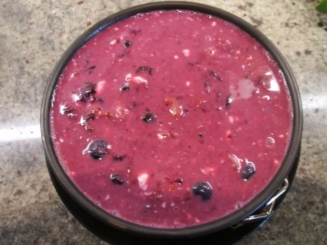 Rezept: Backen: Frischkäse-Bröselboden-Torte für 16er Form Bild Nr. 5 Backen: Frischkäse-Bröselboden-Torte für 16er Form - Rezept - Bild Nr. 5