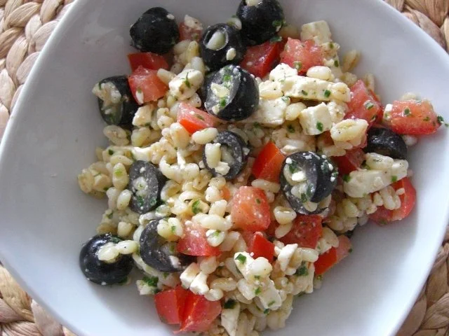 Rezept: Ebly Salat mit Feta und Tomaten... Ebly Salat mit Feta und Tomaten... - Rezept