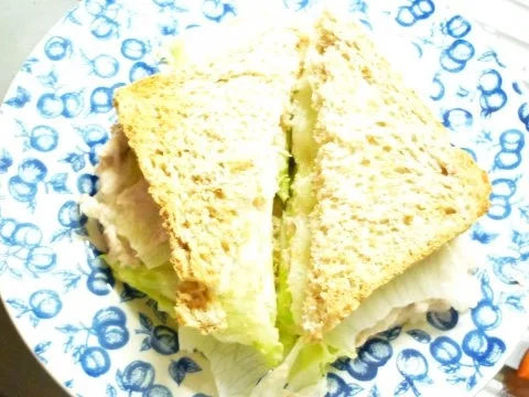 Rezept: TUNA SANDWICH TUNA SANDWICH - Rezept