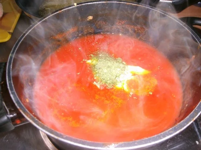 Tomatensuppe mit Reis und käsigen Hackbällchen - Rezept - Bild Nr. 10