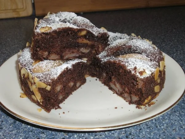 Rezept: " Mini " - Birnen-Schokokuchen Bild Nr. 2 " Mini " - Birnen-Schokokuchen - Rezept - Bild Nr. 2