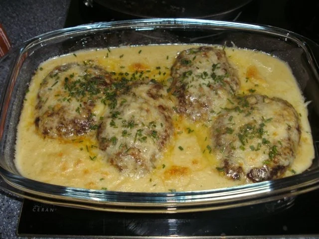 Griechische Hacksteaks - Rezept