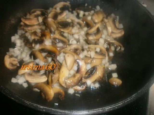 Mediterraner Nudelauflauf mit Feta überbacken - Rezept - Bild Nr. 2