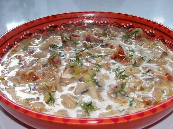 Rezept: Beilagen: Würzige-Champignon-Zwiebel-Pfanne Bild Nr. 7 Beilagen: Würzige-Champignon-Zwiebel-Pfanne - Rezept - Bild Nr. 7