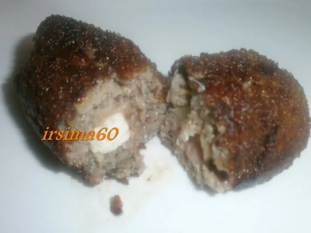 Mediterrane Hackröllchen mit Feta gefüllt - Rezept - Bild Nr. 3