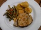 Schinken-Käse-Rollbraten, Käse-Kroketten u. Paprika-Böhnchen - Rezept