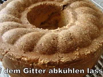 Gugelhupf mit Nuß-Mandel-Nougatfüllung - Rezept - Bild Nr. 18