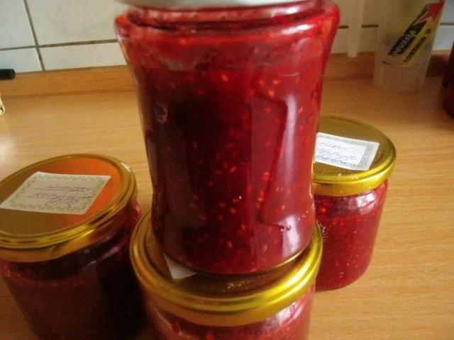 Himbeer-Marmelade mit feinem Rotwein-Weinbrandgeschmack - Rezept - Bild Nr. 13