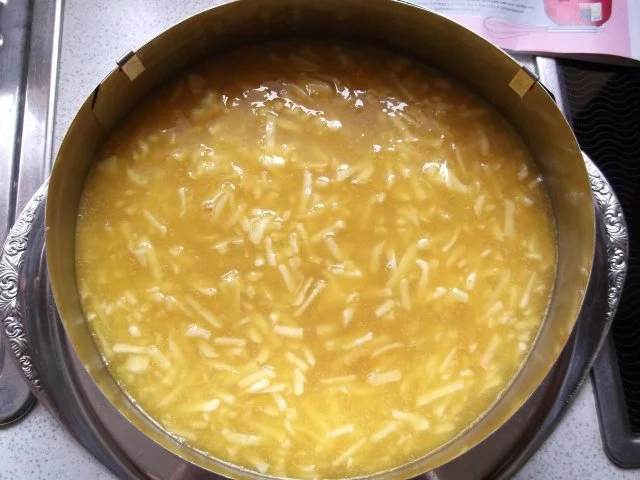 Rezept: Apfel-Joghurt-Torte Bild Nr. 6 Apfel-Joghurt-Torte - Rezept - Bild Nr. 6