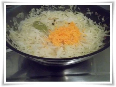 ※ Bratwurst am Sauerkraut und Salzkartoffeln dazu ※ - Rezept - Bild Nr. 9