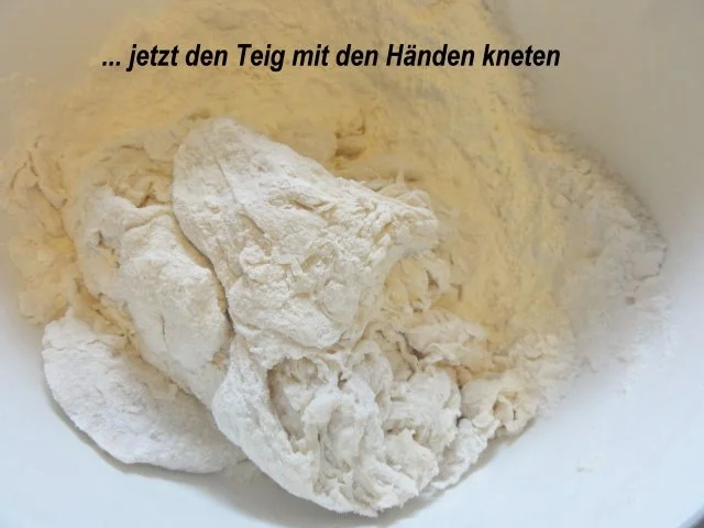 Rezept: Brot: SONNTAGS-BRÖTCHEN Bild Nr. 3 Brot: SONNTAGS-BRÖTCHEN - Rezept - Bild Nr. 3