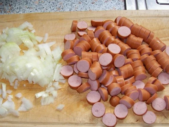 Rezept: Kartoffelauflauf "Hot Dog Style" Bild Nr. 2 Kartoffelauflauf "Hot Dog Style" - Rezept - Bild Nr. 2