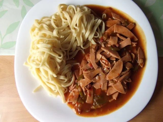 Wurstgulasch Dieter´s Art - Rezept