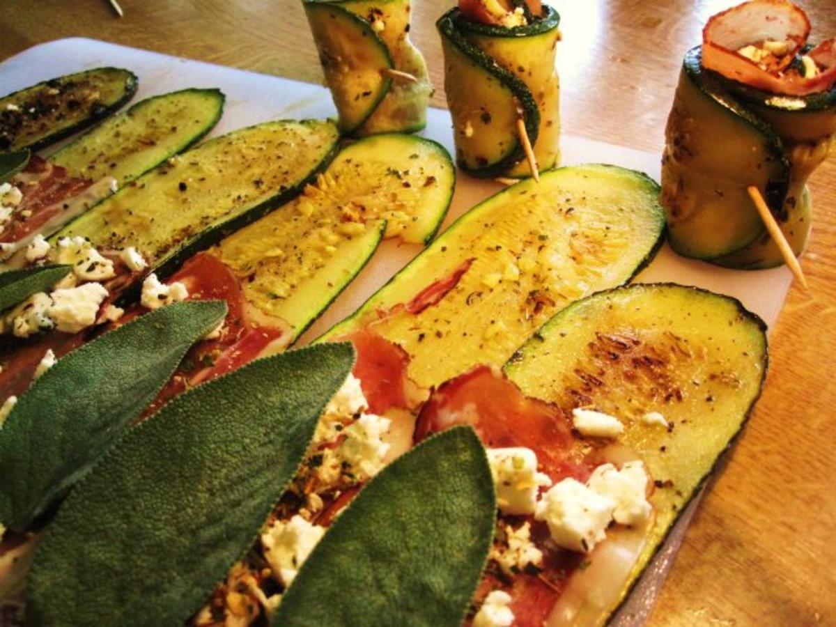 Zucchini Röllchen mediterran - schnell &amp; einfach - von mimi