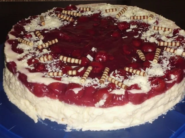 Kirsch-Joghurttorte - Rezept